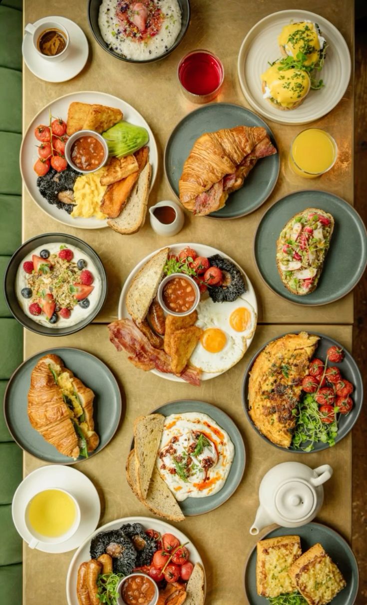 Dining & Food